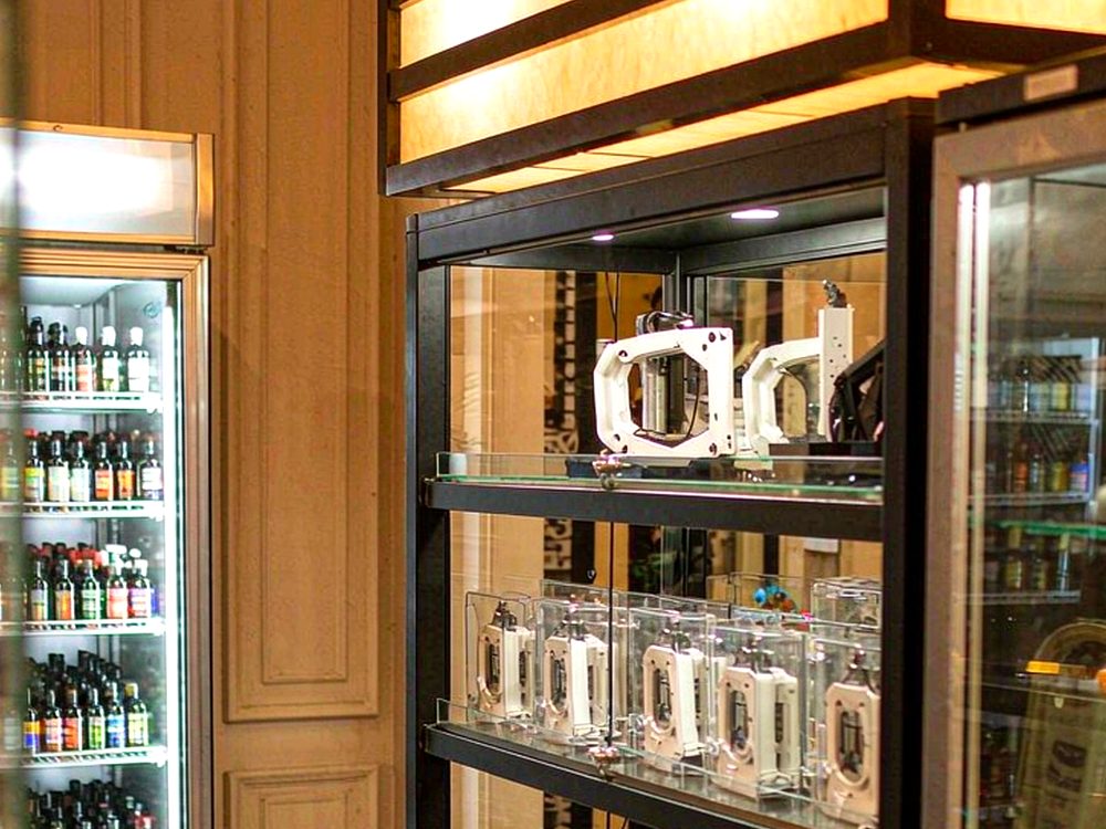 Import Guide for VapeCon in Naples — 2026